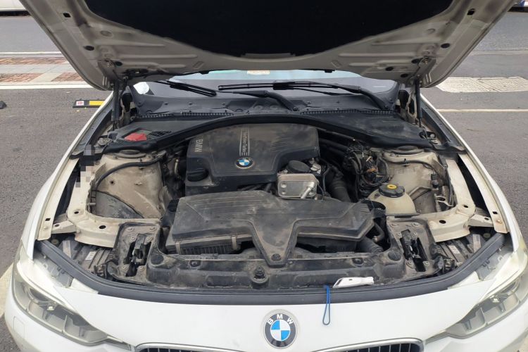 Used BMW 3 Series 2013 Facelifted 320Li Luxury Design Package Engine Bay