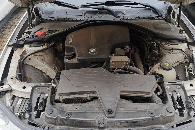 Used BMW 3 Series 2013 320Li Fashion Design Package Engine Bay