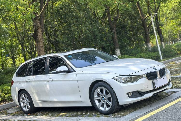 Used BMW 3 Series 2013 320i Sport Touring Edition Exterior 1