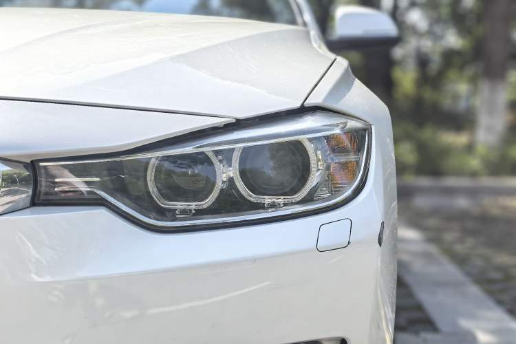 Used BMW 3 Series 2013 320i Sport Touring Edition Exterior 10