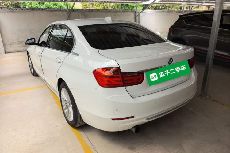 Used BMW 3 Series 2013 320Li Luxury Design Package Exterior 2