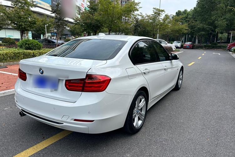 Used BMW 3 Series 2013 320i Sport Design Package Exterior 3
