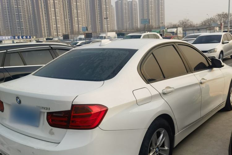 Used BMW 3 Series 2013 320i Sport Edition Exterior 3