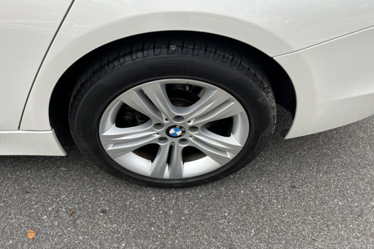 Used BMW 3 Series 2013 320i Sport Design Package Exterior 6