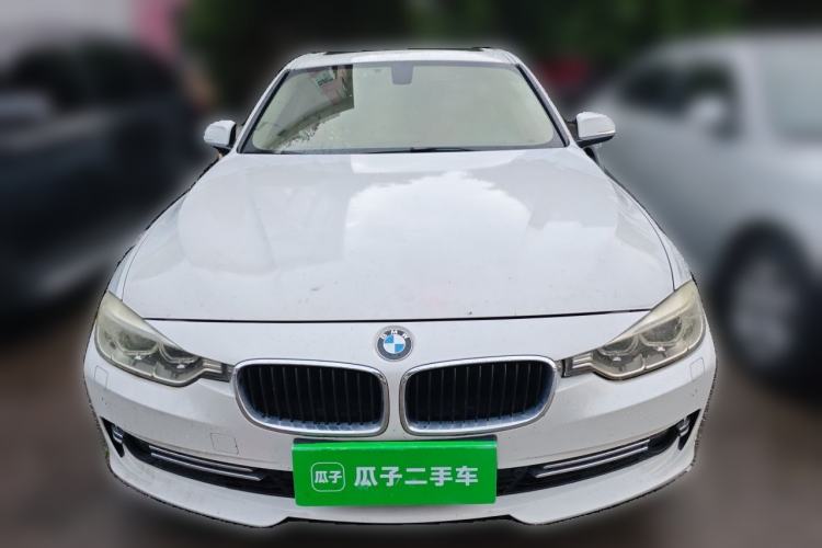 Used BMW 3 Series 2013 320i Sport Edition Front