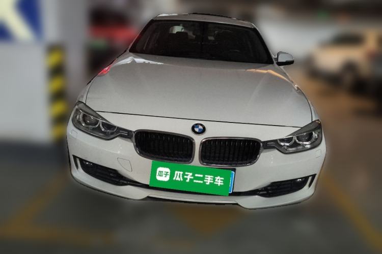 Used BMW 3 Series 2013 320i Sport Edition Front