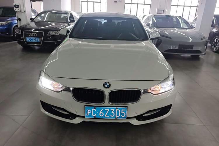 Used BMW 3 Series 2013 316i Sport Design Package Front