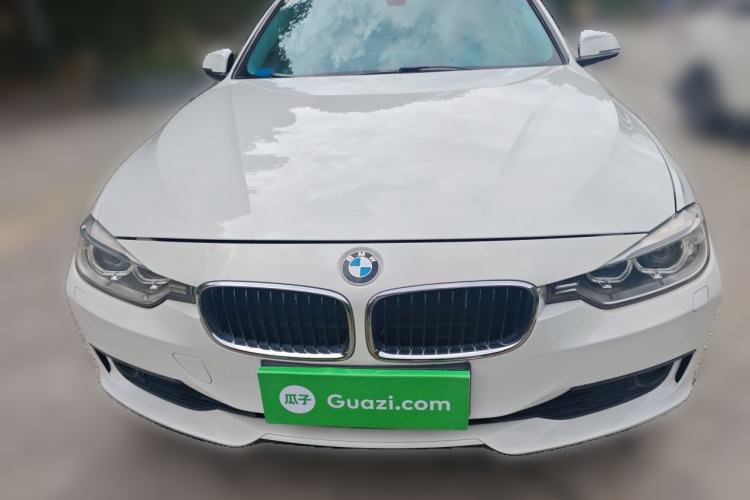Used BMW 3 Series 2013 320i Sport Edition Front