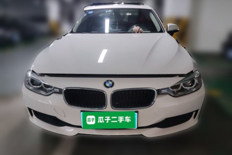 Used BMW 3 Series 2013 320i Sport Edition Front