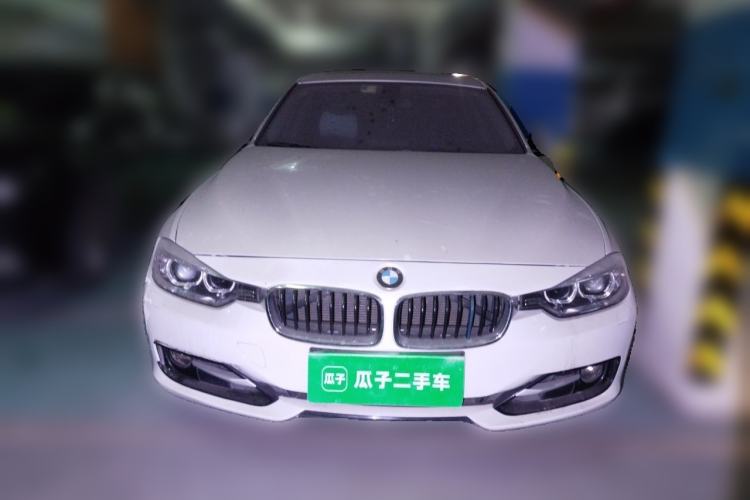 Used BMW 3 Series 2013 320i Sport Design Package Front