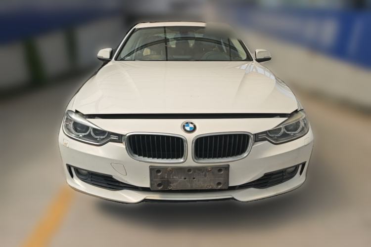 Used BMW 3 Series 2013 320i Sport Edition Front