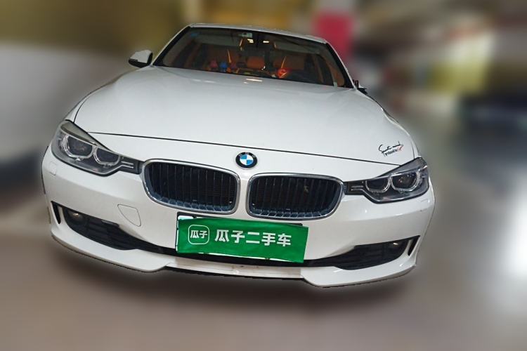 Used BMW 3 Series 2013 320i Sport Edition Front
