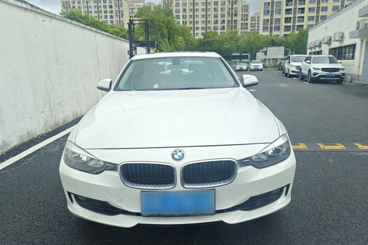 Used BMW 3 Series 2013 320i Active Edition Front