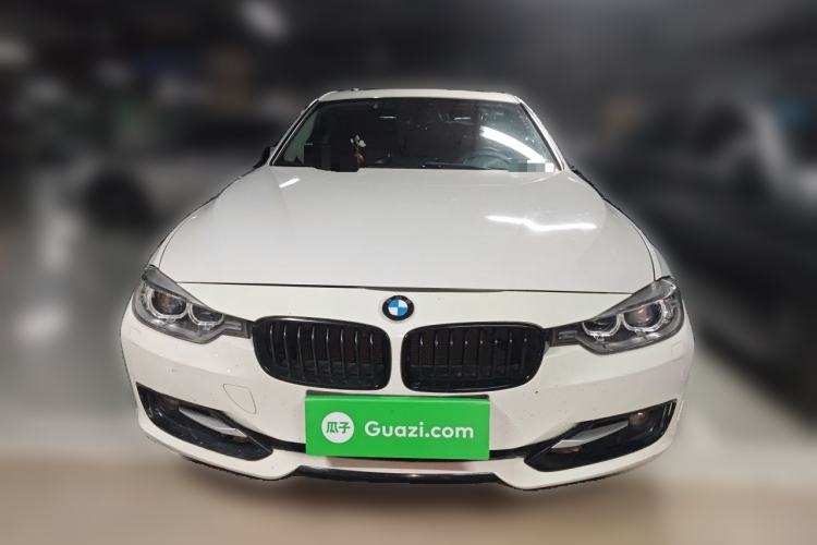 Used BMW 3 Series 2013 320i Sport Design Package Front