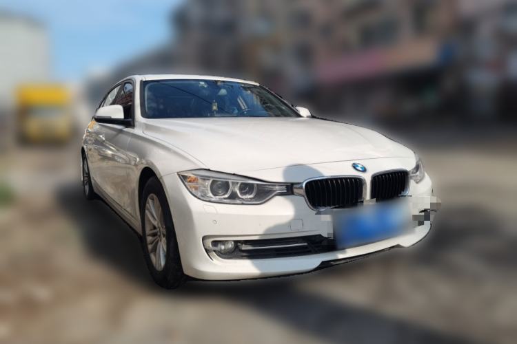 Used BMW 3 Series 2013 320Li Fashion Model Front Right 45 Deg