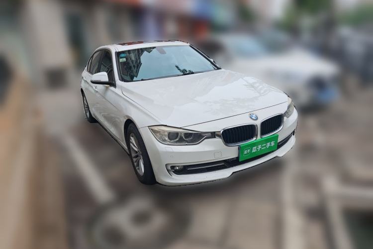 Used BMW 3 Series 2013 Facelifted 320Li Luxury Design Package Front Right 45 Deg