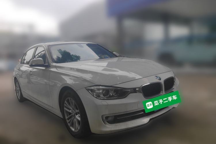 Used BMW 3 Series 2013 320Li Fashion Model Front Right 45 Deg