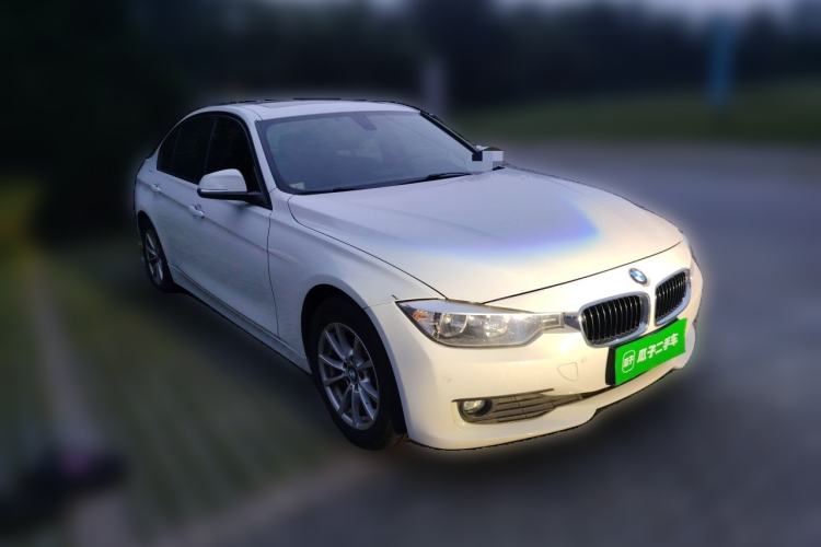 Used BMW 3 Series 2013 316i Active Edition Front Right 45 Deg
