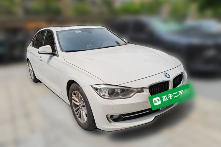 Used BMW 3 Series 2013 320Li Fashion Model Front Right 45 Deg