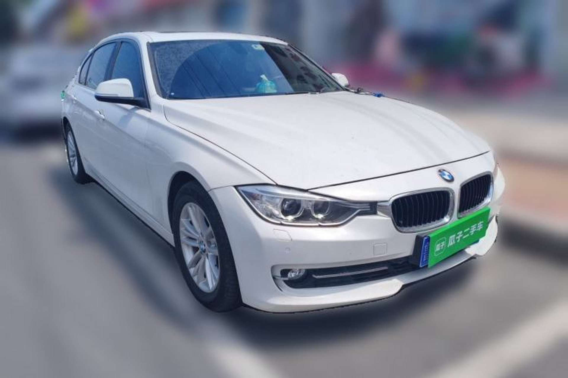 Used BMW 3 Series 2013 Facelifted 320Li Luxury Design Package Front Right 45 Deg
