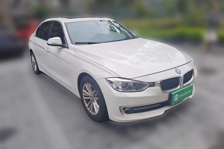 Used BMW 3 Series 2013 320Li Fashion Model Front Right 45 Deg