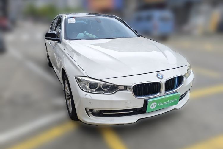Used BMW 3 Series 2013 320Li Fashion Model Front Right 45 Deg