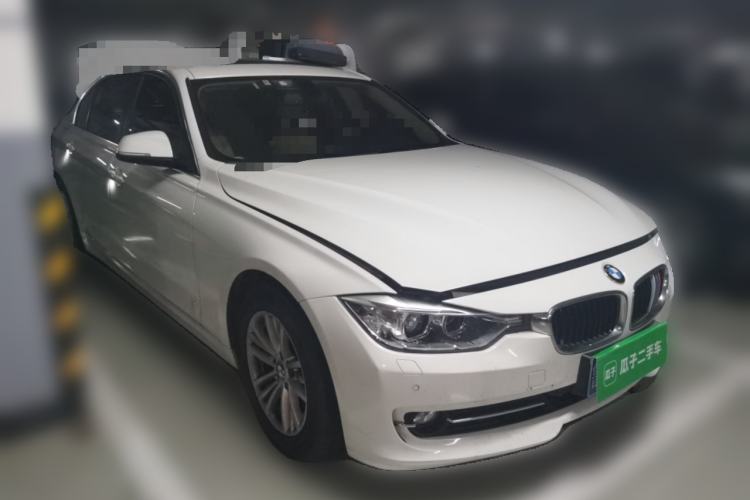 Used BMW 3 Series 2013 320Li Fashion Model Front Right 45 Deg