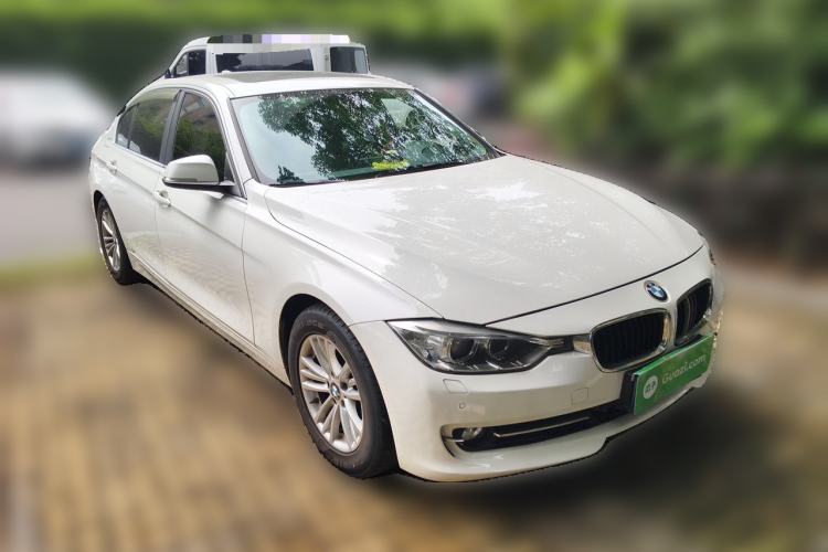 Used BMW 3 Series 2013 320Li Fashion Model Front Right 45 Deg