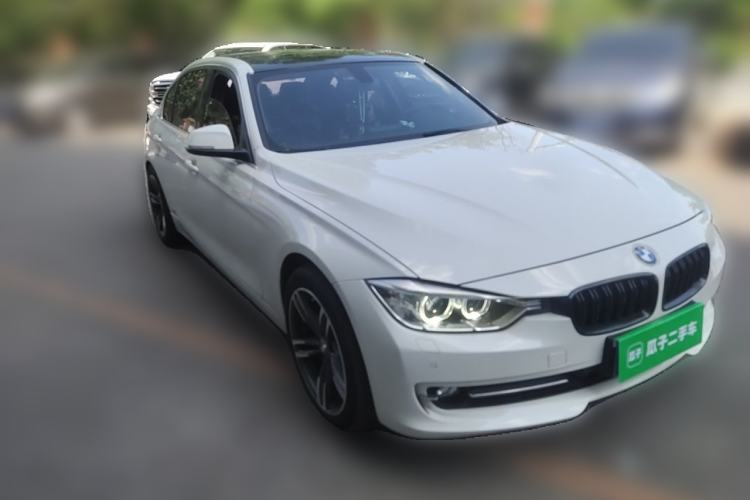 Used BMW 3 Series 2013 320Li Fashion Model Front Right 45 Deg