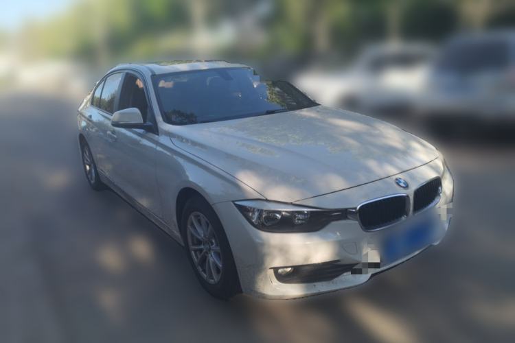 Used BMW 3 Series 2013 316i Active Edition Front Right 45 Deg
