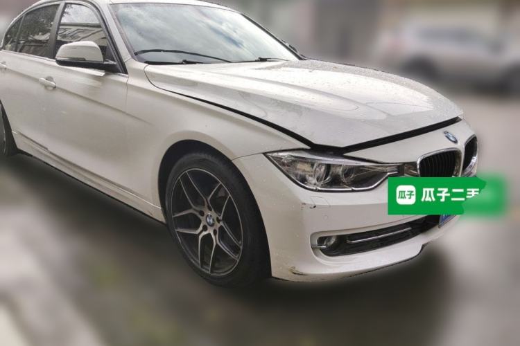 Used BMW 3 Series 2013 320Li Fashion Model Front Right 45 Deg
