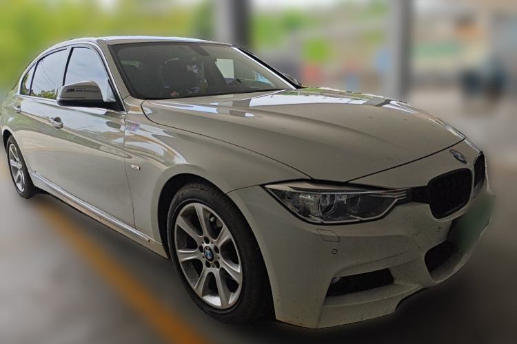 Used BMW 3 Series 2013 328Li Luxury Design Package Front Right 45 Deg