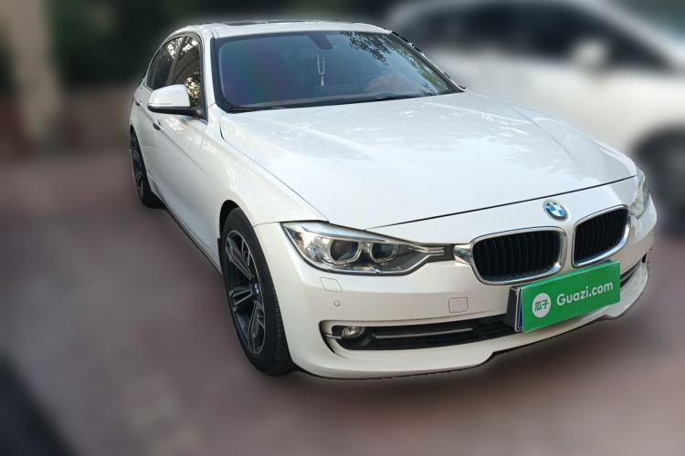 Used BMW 3 Series 2013 320Li Fashion Model Front Right 45 Deg