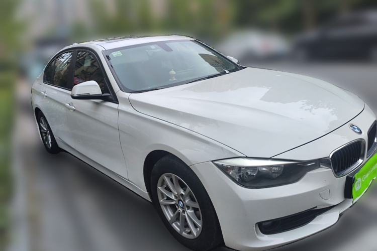 Used BMW 3 Series 2013 316i Active Edition Front Right 45 Deg