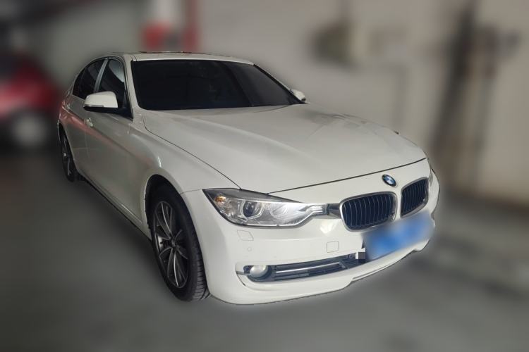 Used BMW 3 Series 2013 320Li Fashion Model Front Right 45 Deg