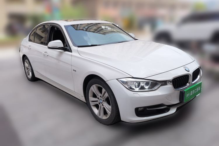 Used BMW 3 Series 2013 Restyled 320i Sport Design Package Front Right 45 Deg