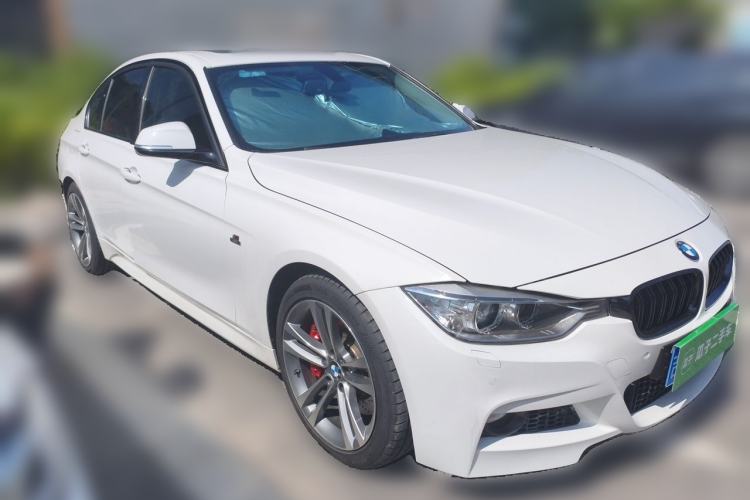 Used BMW 3 Series 2013 Restyled 320i Sport Design Package Front Right 45 Deg