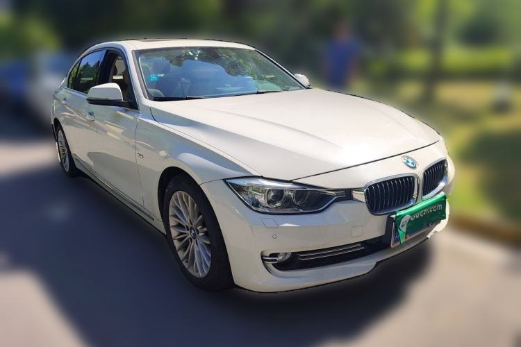 Used BMW 3 Series 2013 Facelift 328Li Luxury Design Package Front Right 45 Deg