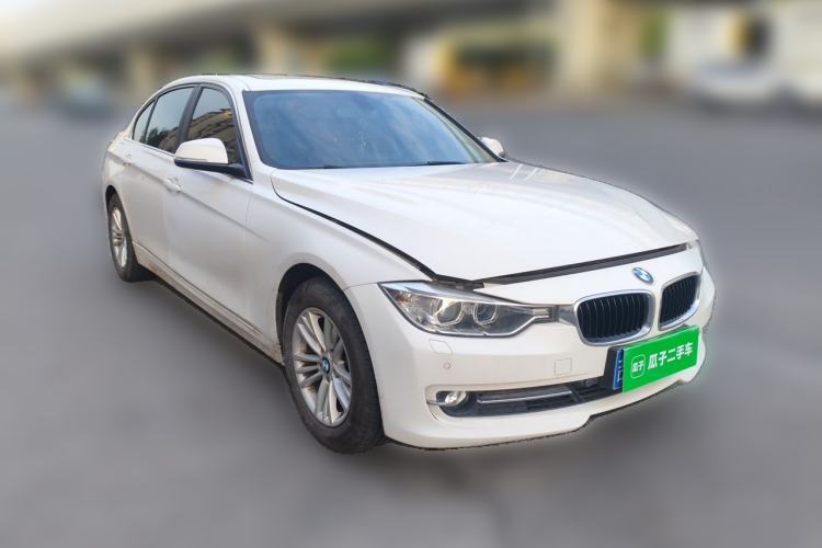 Used BMW 3 Series 2013 320Li Fashion Model Front Right 45 Deg