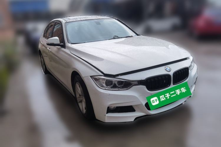 Used BMW 3 Series 2013 320i Sport Edition Front Right 45 Deg