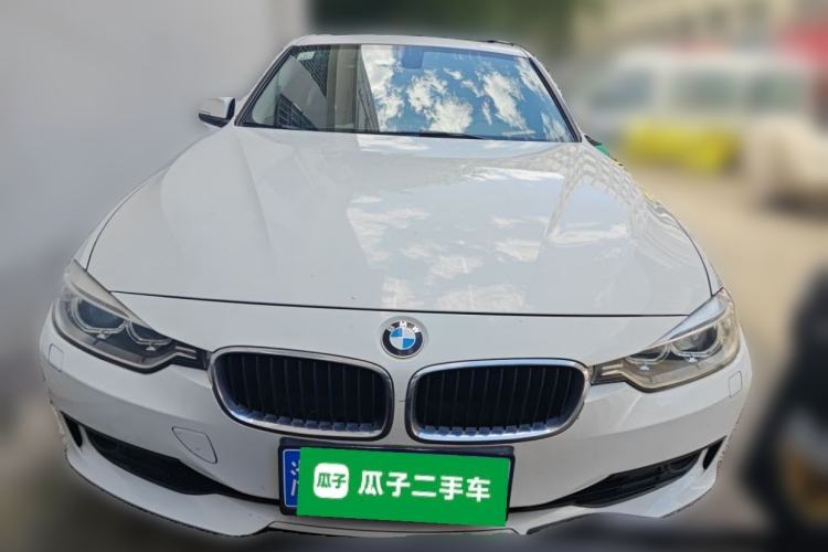 Used BMW 3 Series 2013 320i Sport Edition Front