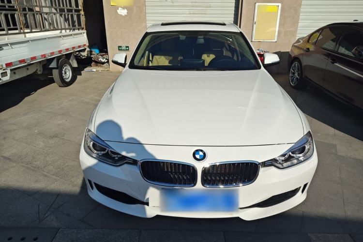 Used BMW 3 Series 2013 320i Sport Edition Front