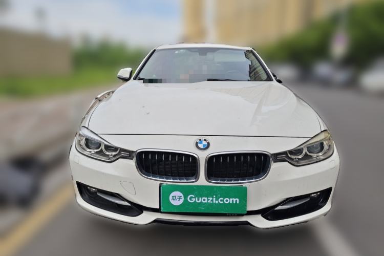 Used BMW 3 Series 2013 320i Sport Design Package Front
