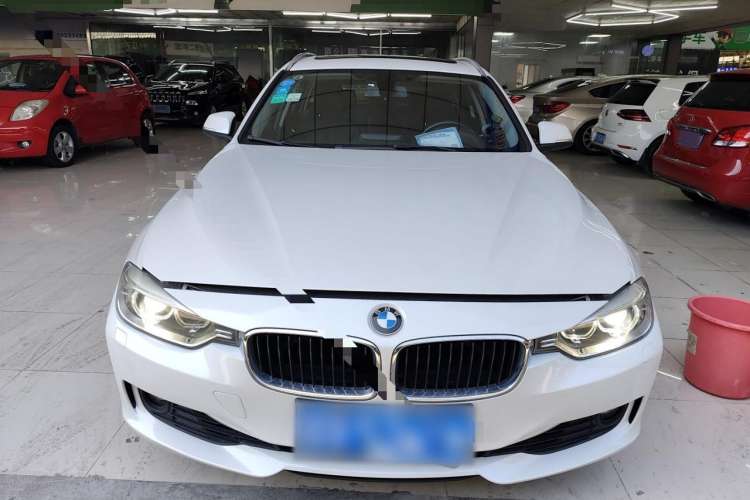 Used BMW 3 Series 2013 320i Sport Touring Edition Front