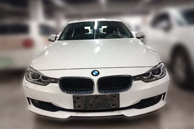 Used BMW 3 Series 2013 320i Sport Edition Front
