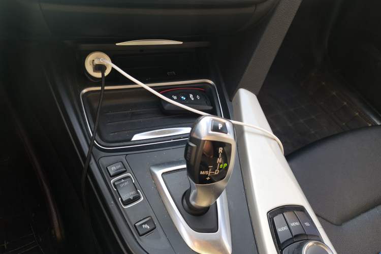Used BMW 3 Series 2013 320Li Fashion Model Gear Lever