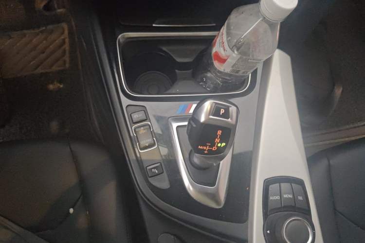 Used BMW 3 Series 2013 320Li Fashion Model Gear Lever