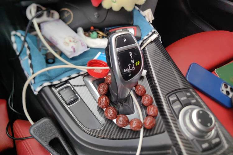 Used BMW 3 Series 2013 Restyled 320i Sport Design Package Gear Lever