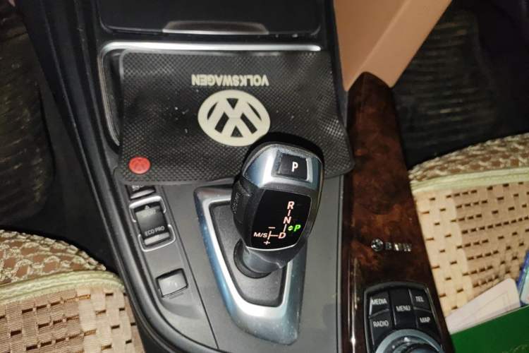 Used BMW 3 Series 2013 320Li Luxury Design Package Gear Lever