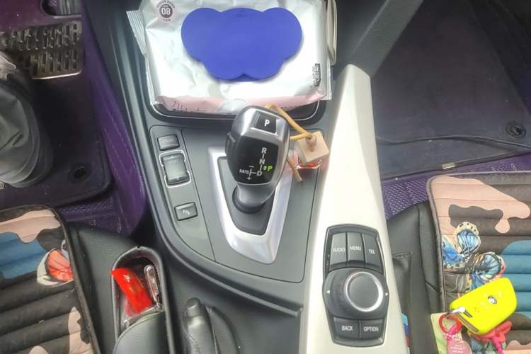 Used BMW 3 Series 2013 320Li Fashion Model Gear Lever